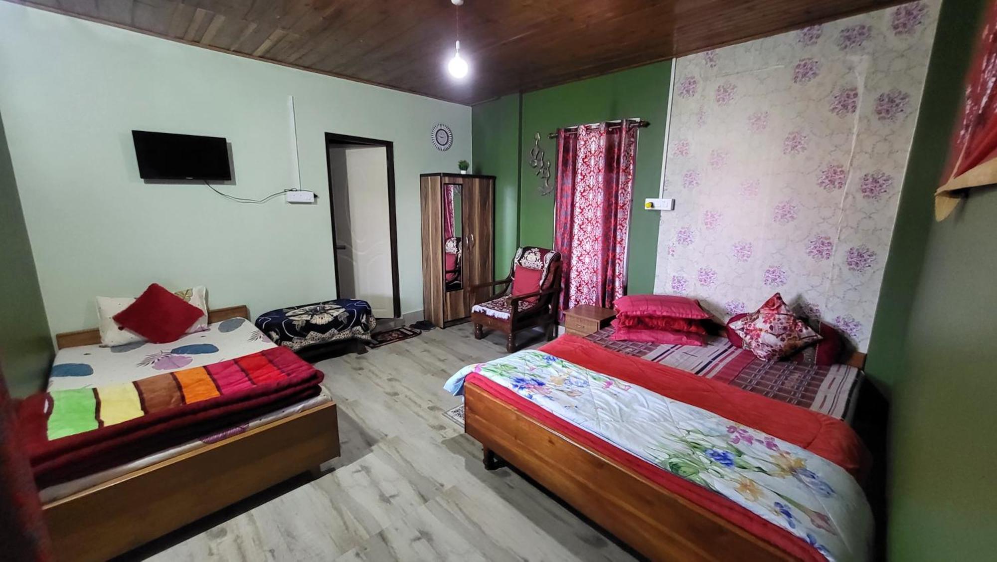 Seven Hills Homestay 噶伦堡 外观 照片